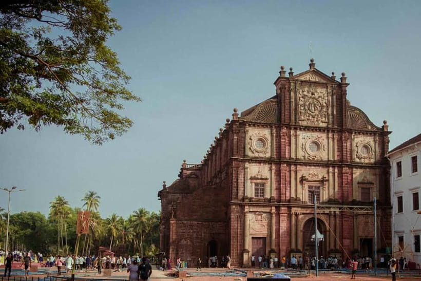 Baga/Calangute: South Goa Full-Day City Sightseeing Tour - Dona Paula Beach: A Short Sea-View Reset
