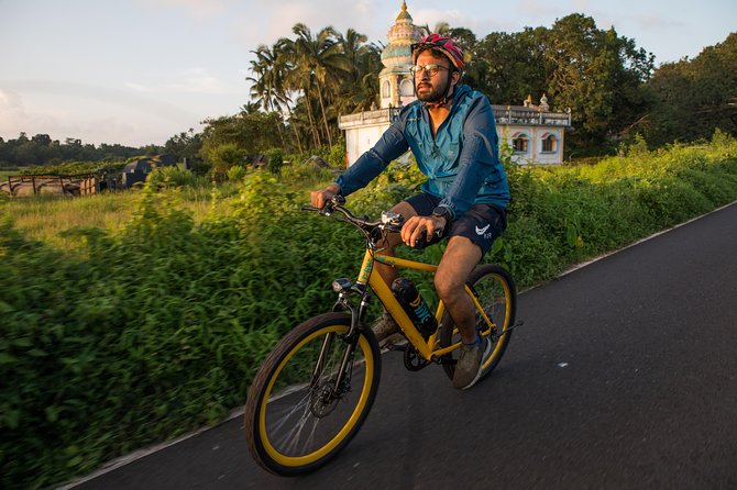 BLive Electric Bike Tours – Discovery of Divar Island - Divar Island by e-bike: why this tour fits real sightseeing