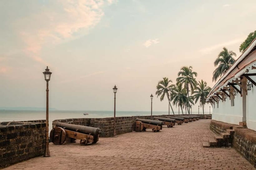 Candolim: Heritage Walk of Fort Aguada Port and Jail Complex - How the Guides Make It Work: Niranjan, Veron Franco, Yashashvi, and Veron