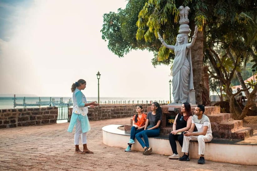 Candolim: Heritage Walk of Fort Aguada Port and Jail Complex - Starting at the Lower Fort: How to Set Yourself Up for a Smooth 1-Hour Tour