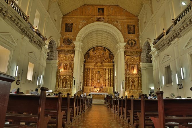 Discover Goa: A Full-Day Private City Tour - Baga Beach: a relaxed stroll to close the day