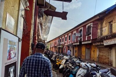 Fontainhas Heritage Walk With Guide Mario - Patto Colony and Old Patto Bridge: getting oriented fast