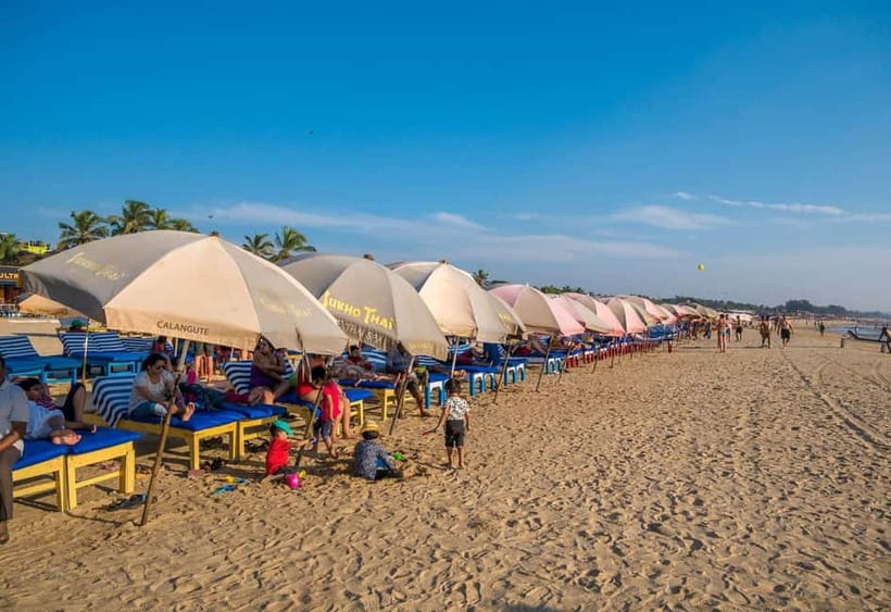 From North Goa: Full Day North Goa Tour with Transportation - How a private North Goa car day actually feels