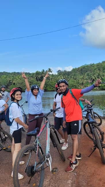 Goa: Chorao Island E-Bike guided Tour veg breakfast included - The e-bike setup: helmets, bike choice, and what you should bring