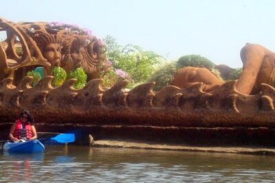 Goa Kayaking in Spike's River - Safety and technique: how the guides help you paddle with confidence