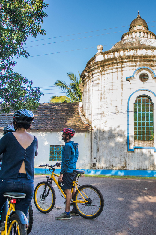 Goa: Old Goa and Divar Island E-Bike Tour with Snacks - Clay or mud bath detour: messy fun if your departure includes it