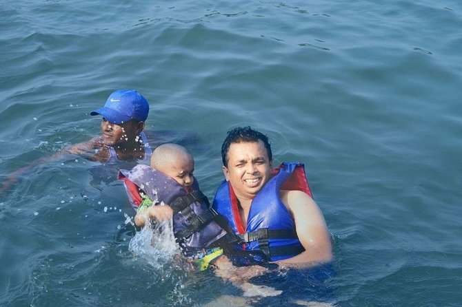 Grand Island Adventure: Diving and Water Sports Thrills - Snorkeling, fishing, and dolphin watching on the sea route