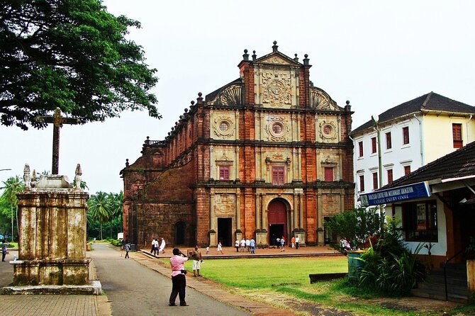 Old Goa Churches, Temples & Spice Plantation With "Goan" Lunch - The rhythm of your Old Goa + spice plantation day