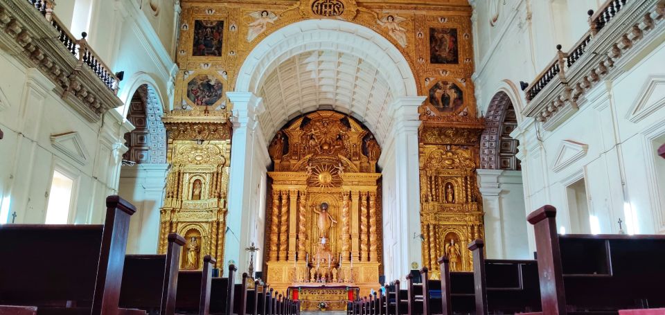 Old Goa: Walking Tour of Heritage Churches - Church of St. Francis of Assisi: frescoes you can actually read