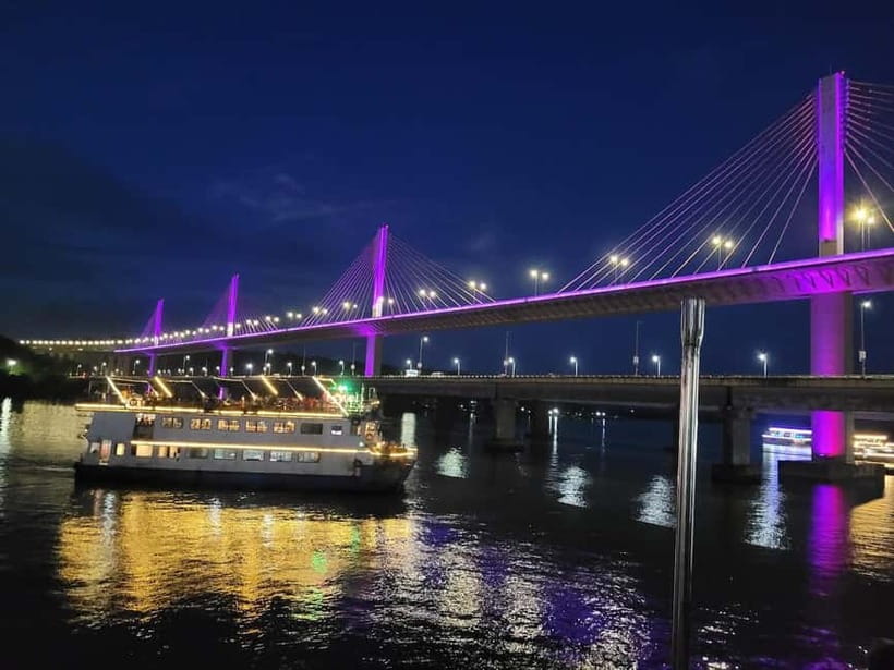 Panaji: Dinner Cruise in Goa with Hotel Transfer and 2 Beers - Mandovi River at night: the part that makes it feel worth it