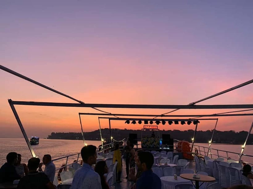 Panaji: Sunset Boat Party with Bollywood DJ and Dance Shows - The 1-Hour Cruise: Views, Music, and That Golden Hour Glow