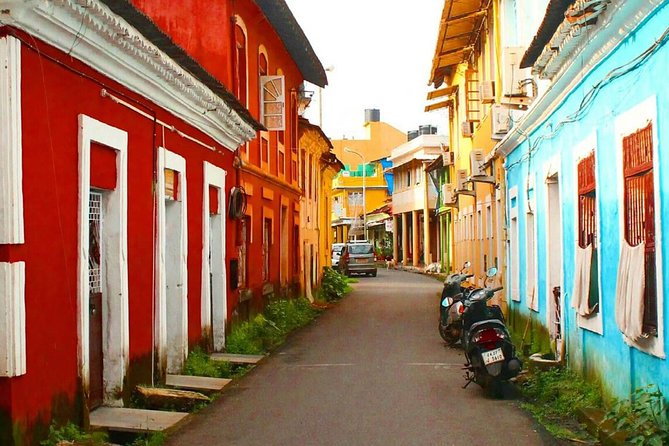 Private Portuguese Heritage Tour: Se Cathedral, Basilica of Bom Jesus and Dona Paula Beach in Goa - The timing matters: how the half-day really plays out